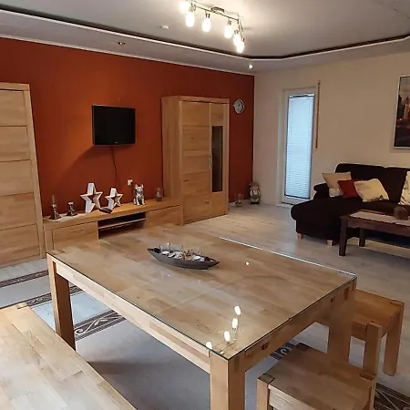 Mw 1b 82m2 Weserbergland Weser Inkl 2 Terrassen Waesche Und Endreinigung Self Checkin Höxter