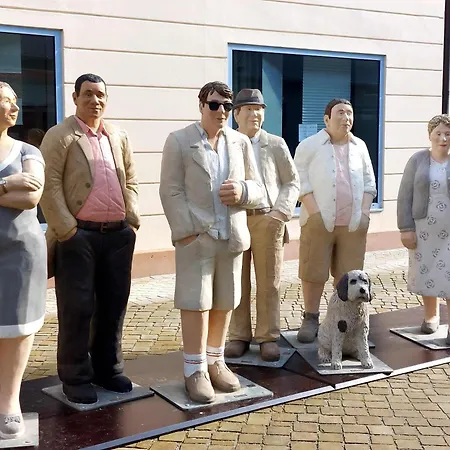 Mw 1b 82m2 Weserbergland Weser Inkl 2 Terrassen Waesche Und Endreinigung Self Checkin * Хокстер