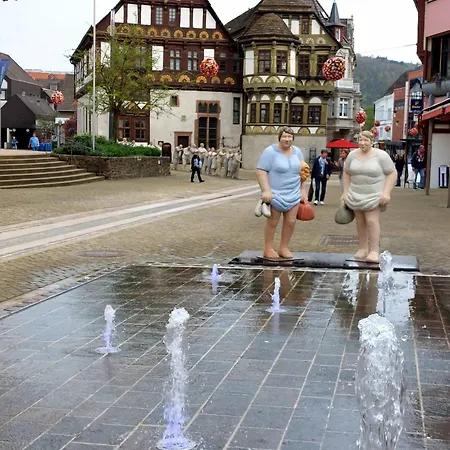 Mw 1b 82m2 Weserbergland Weser Inkl 2 Terrassen Waesche Und Endreinigung Self Checkin