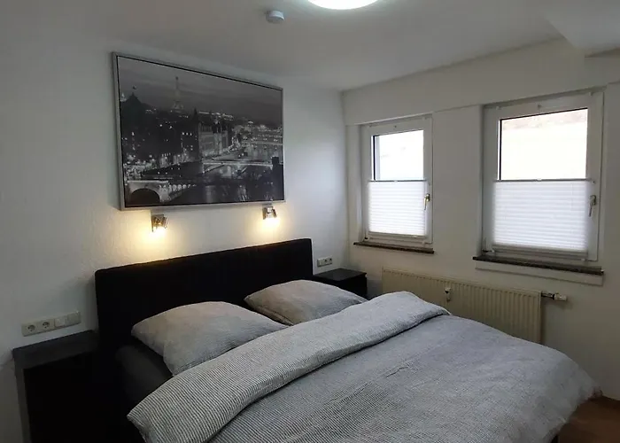 Mw 1b 82m2 Weserbergland Weser Inkl 2 Terrassen Waesche Und Endreinigung Self Checkin Appartement Höxter