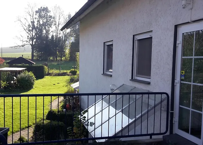 Mw 1b 82m2 Weserbergland Weser Inkl 2 Terrassen Waesche Und Endreinigung Self Checkin